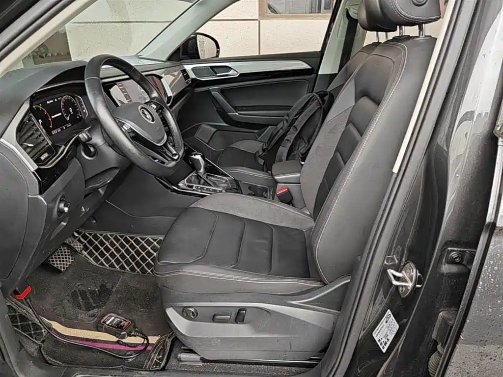 Volkswagen Tayron 2021 330TSI 2WD 3rd Anniversary Limited Edition фото 15