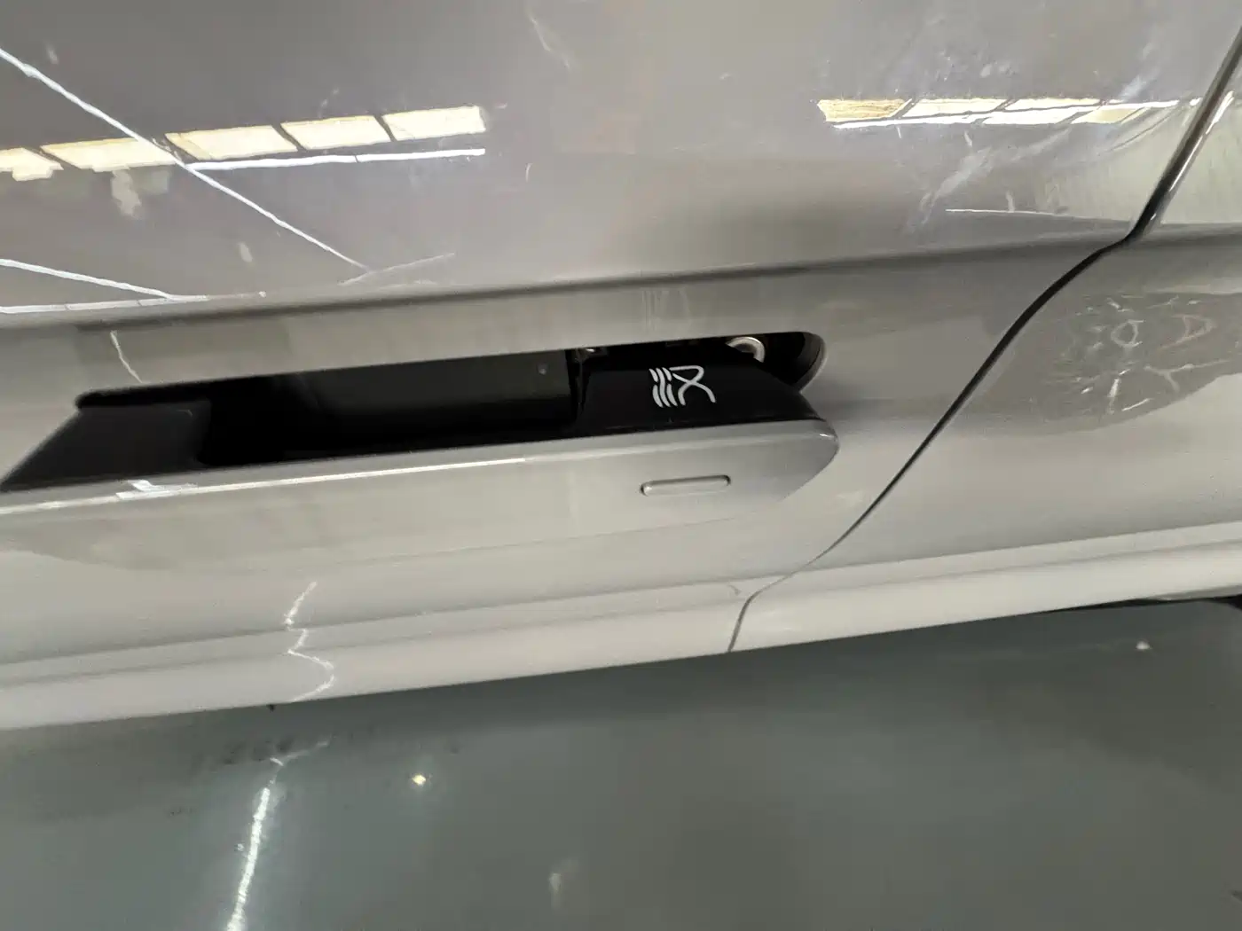 BYD Han 2025 DM-i Smart Driving Edition 125KM Honor фото 10