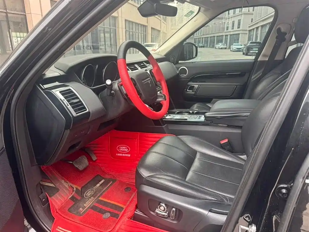 Land Rover Discovery 2018 3.0 SC V6 SE фото 7