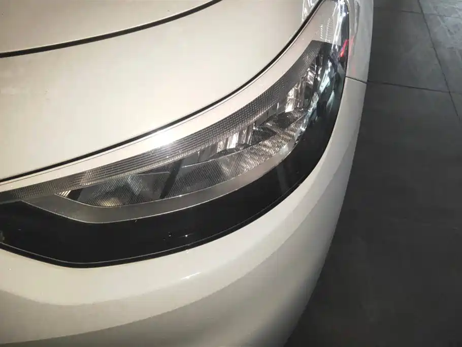 Volkswagen ID.3 2023 Pure Smart Edition фото 5