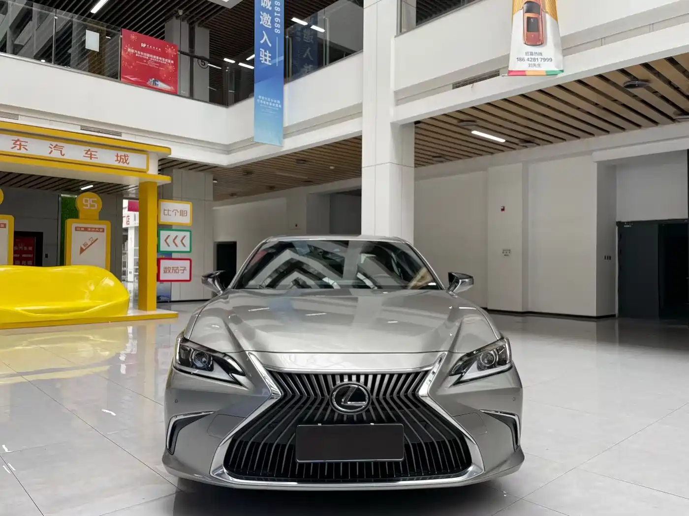 Lexus ES 2018 200 Excellence Edition China V фото 2