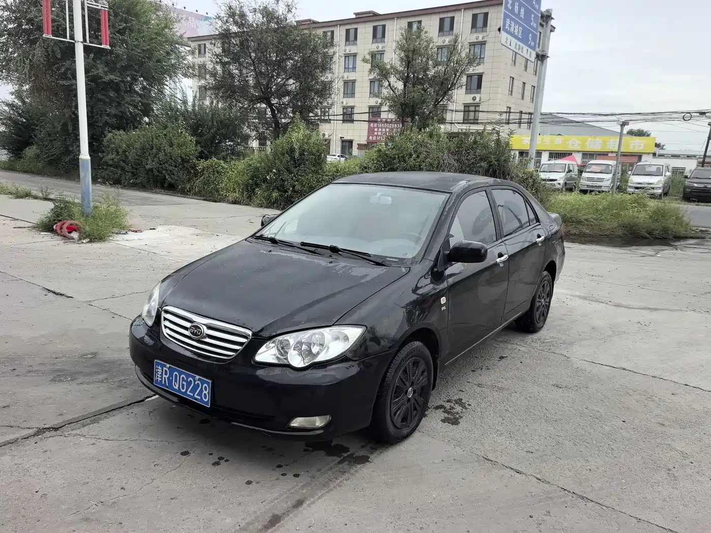 Фото 1 - BYD F3