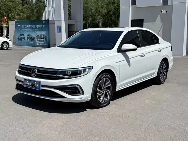Volkswagen Bora 2025
