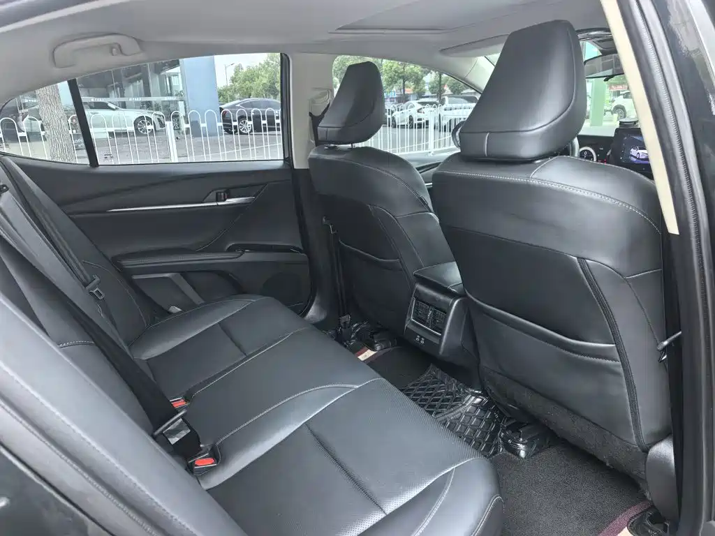 Toyota Camry 2024 2024 Hybrid 2.0HGVP Luxury Edition
