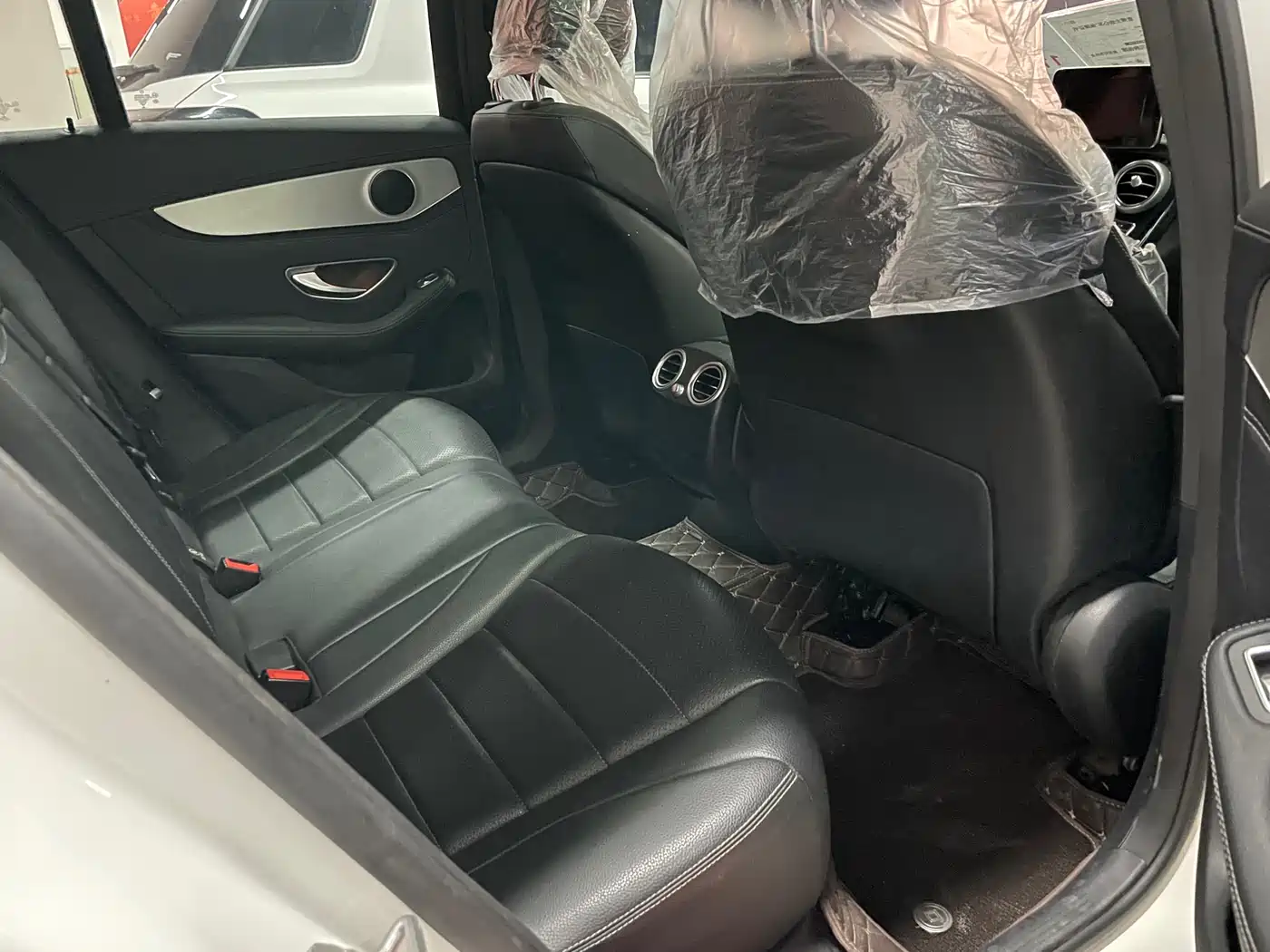 Mercedes-Benz GLC 2017 GLC 200 4MATIC фото 15