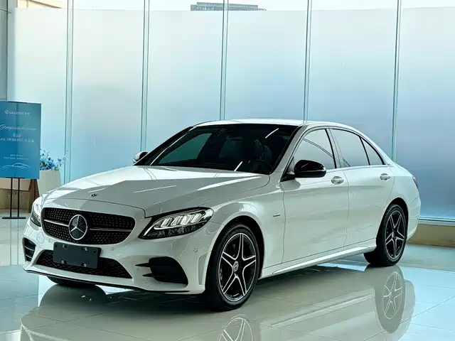 Mercedes-Benz C-Class 2022