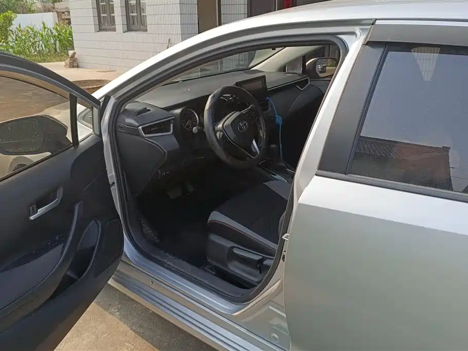 Toyota Corolla 2021 1.2T S-CVT Pioneer PLUS Edition фото 9