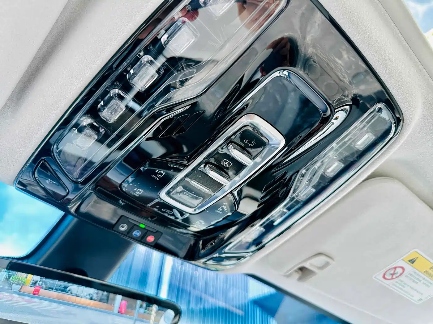 BUICK GL8 NEW ENERGY