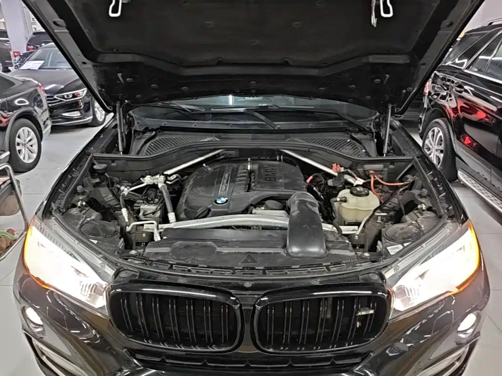 Фото 20 - BMW X6