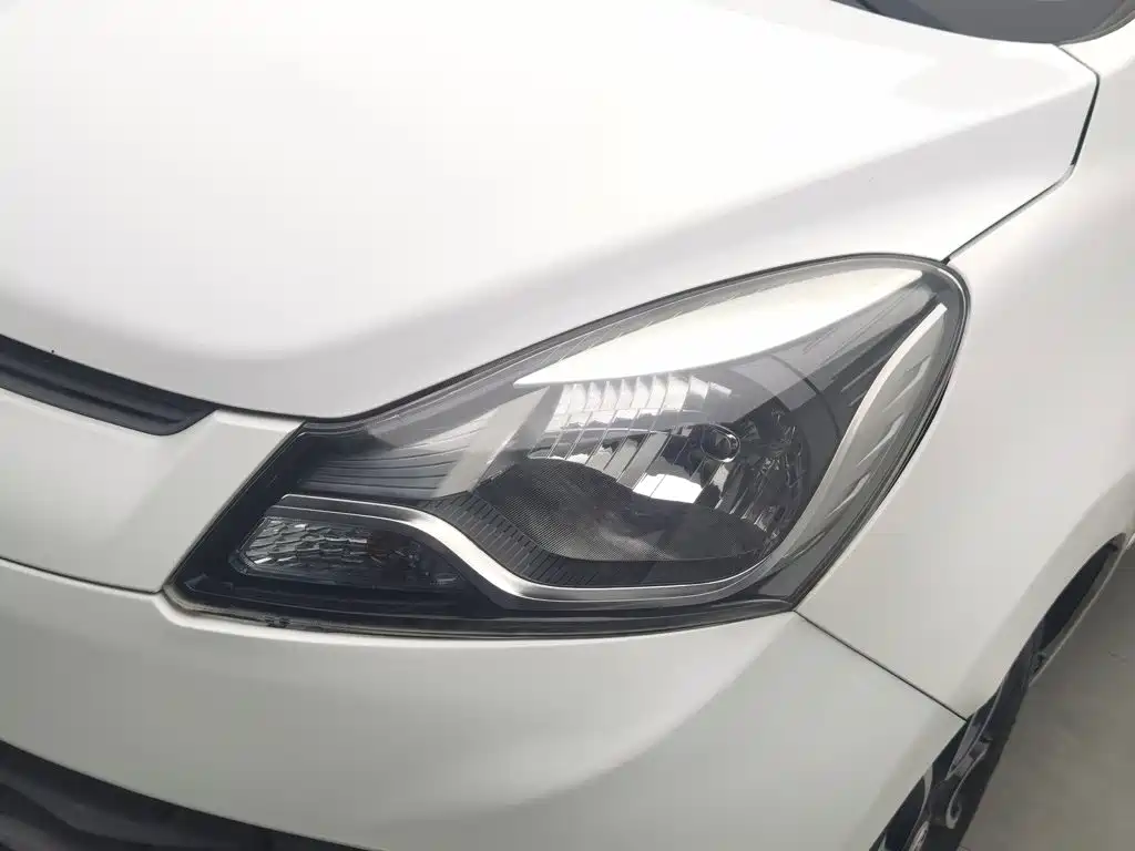 Changan Benben 2019 2015 1.4L IMT Luxury (China V)