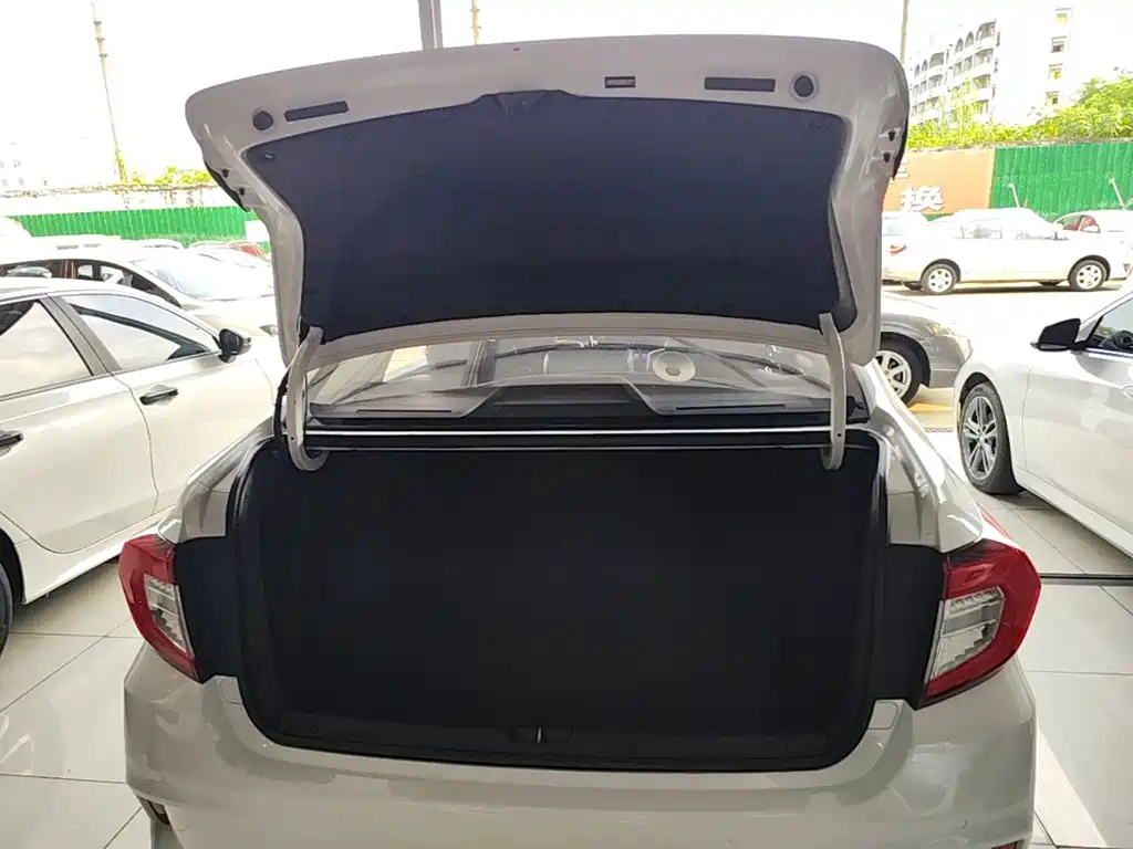 Honda ENVIX 2019 2019 180TURBO CVT Pleasure China V