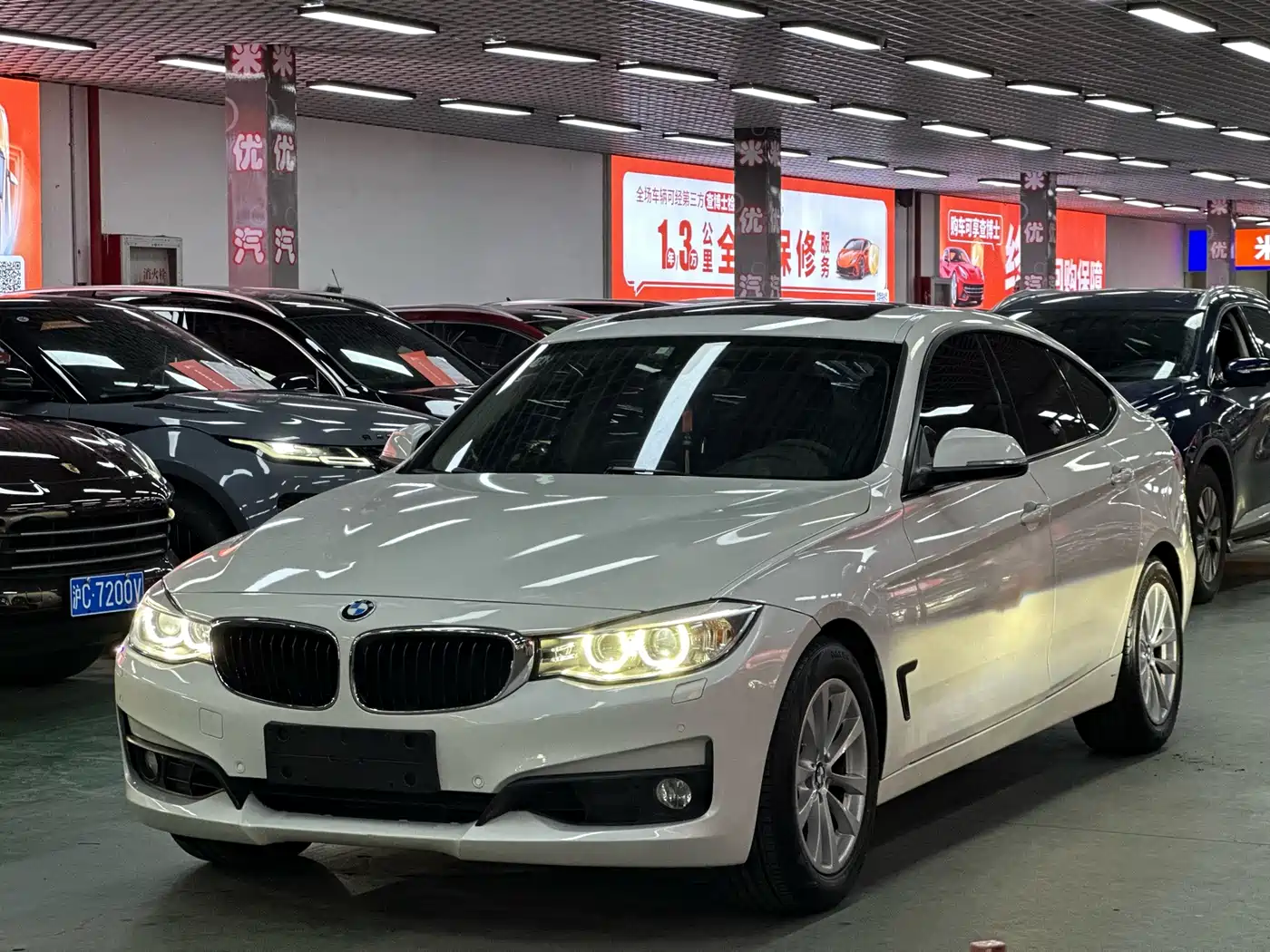 BMW 3 Series GT 2013 Model 320i Leading