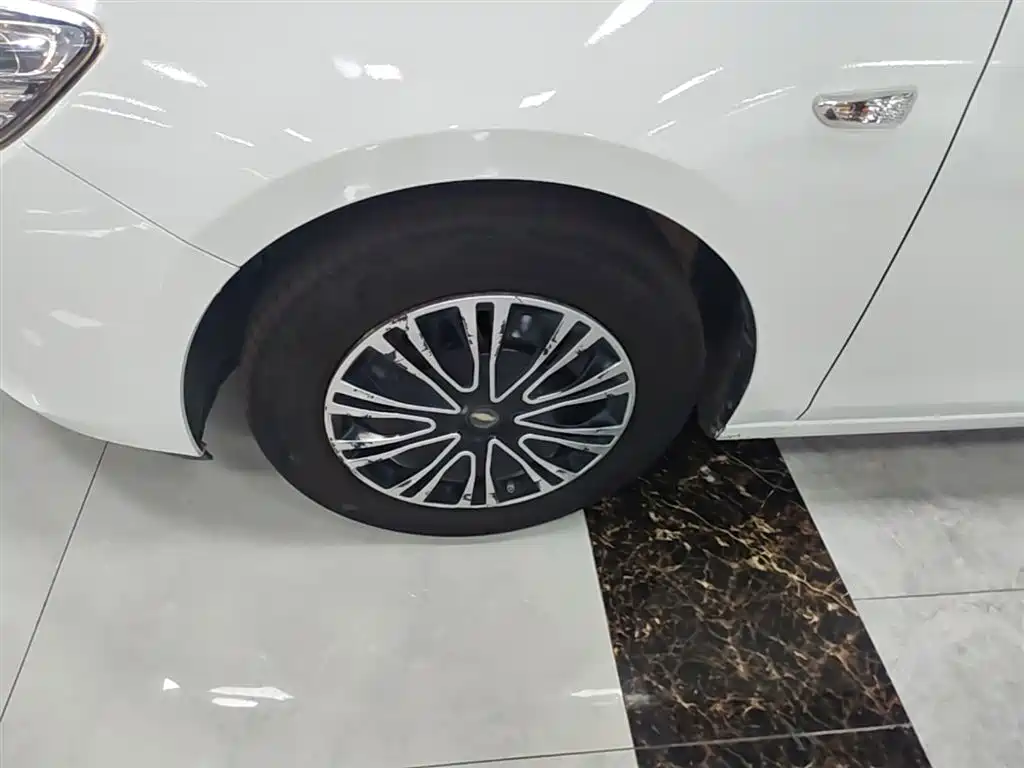 Chevrolet Cavalier 2019 320 Auto Sunroof Enjoyment Edition фото 23