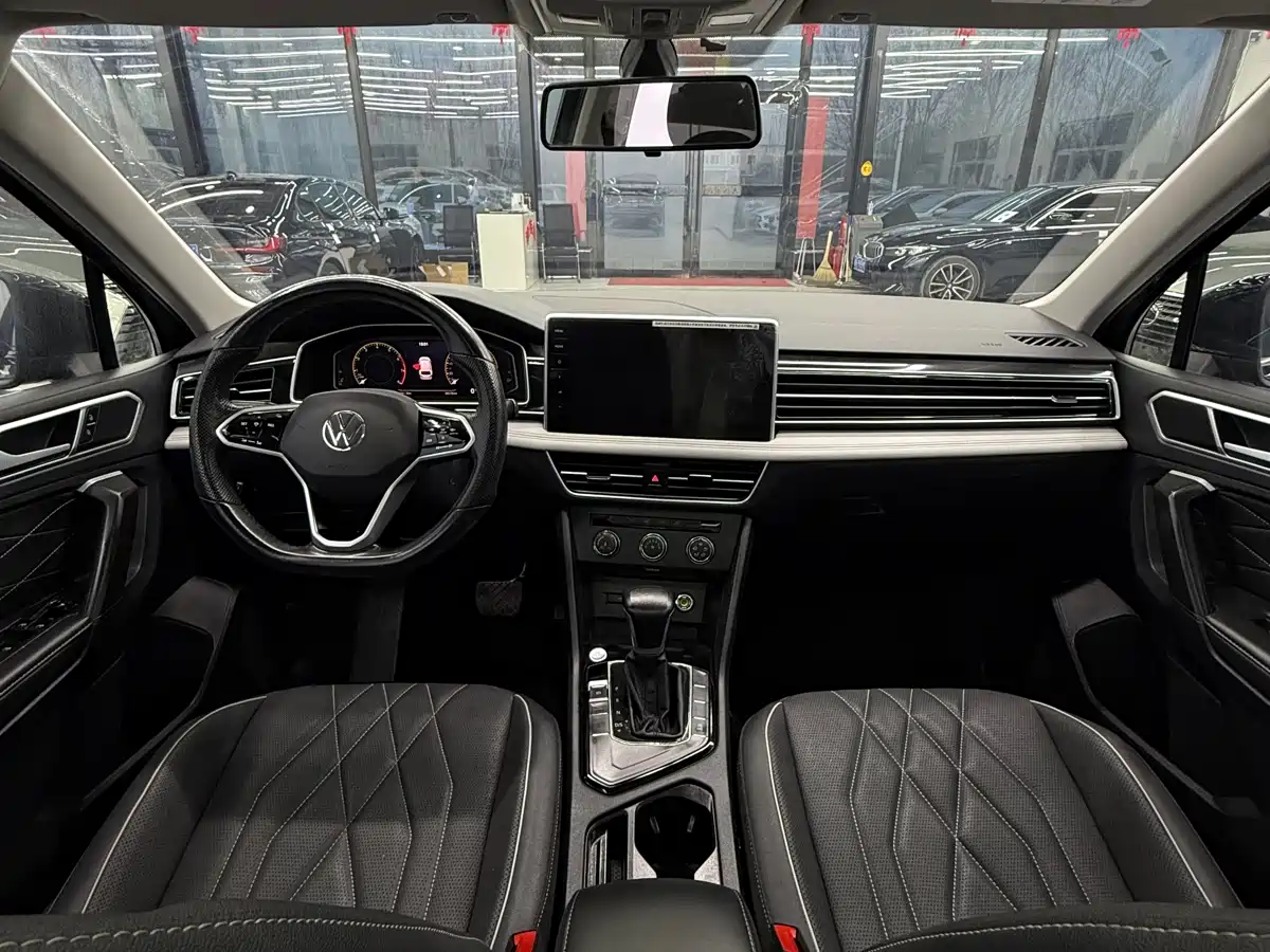 Volkswagen Tiguan L 2023 280TSI 2WD Trend Limited Edition фото 17