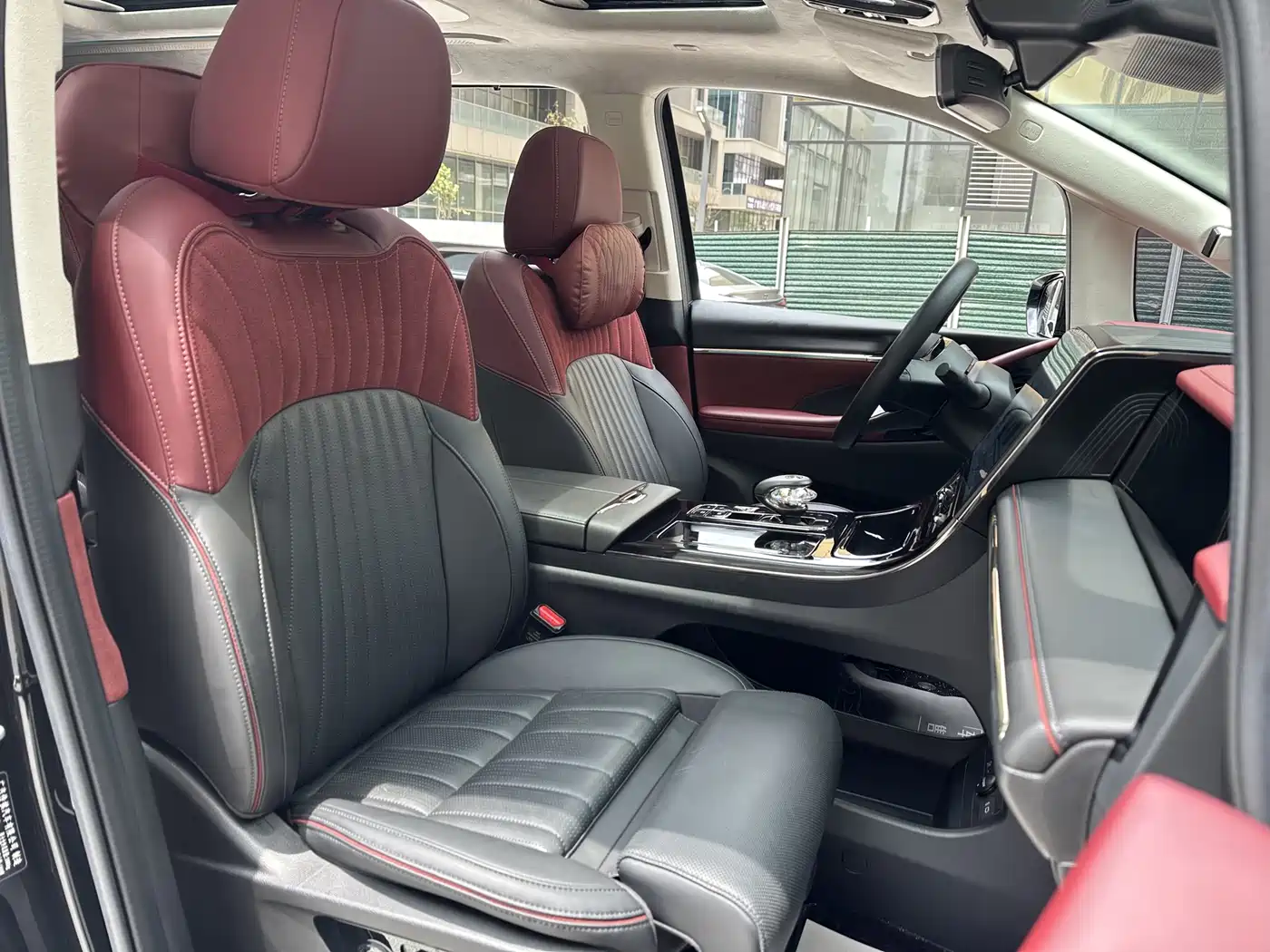 GAC Trumpchi Trumpchi E9 2025 E9 Ultra Fast Charging Master фото 10