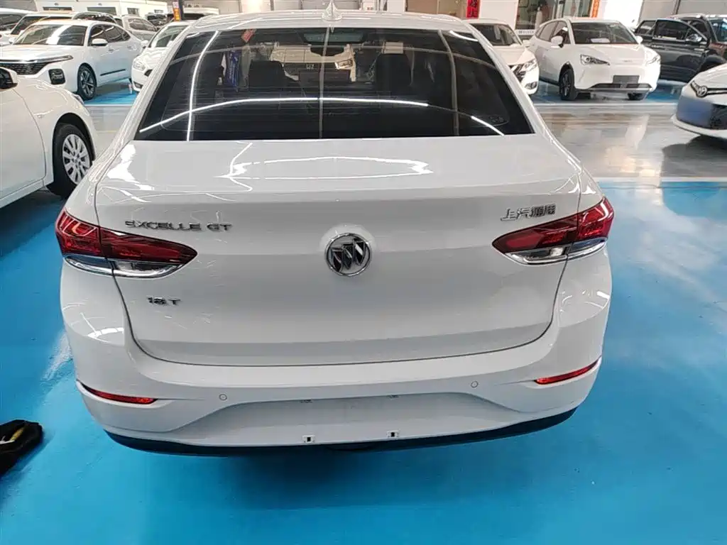 Buick Excelle 2019 18T Auto Connected Elite China VI фото 6