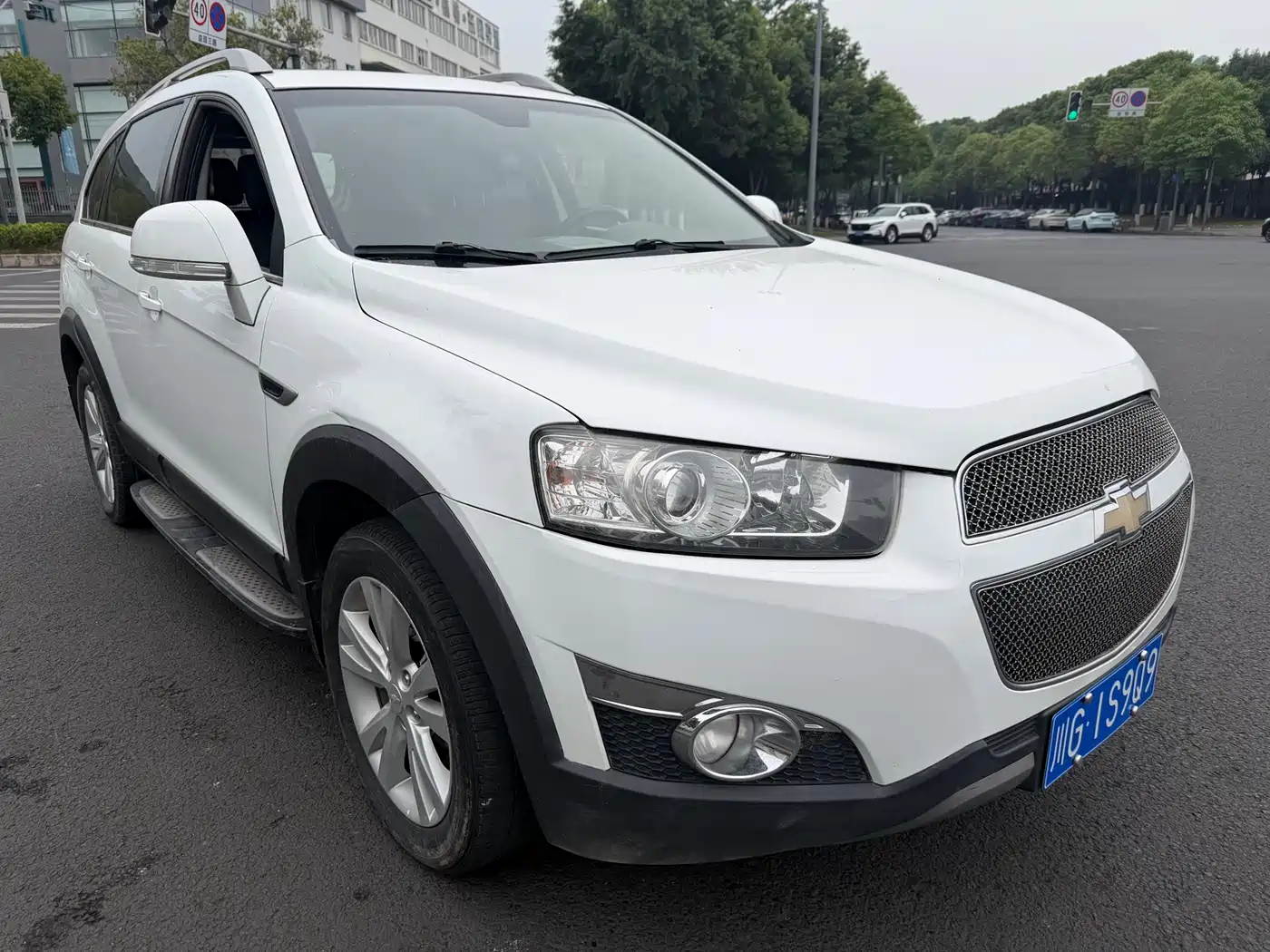 Chevrolet Captiva 2014 2.4L 4WD Flagship 7-seater фото 3