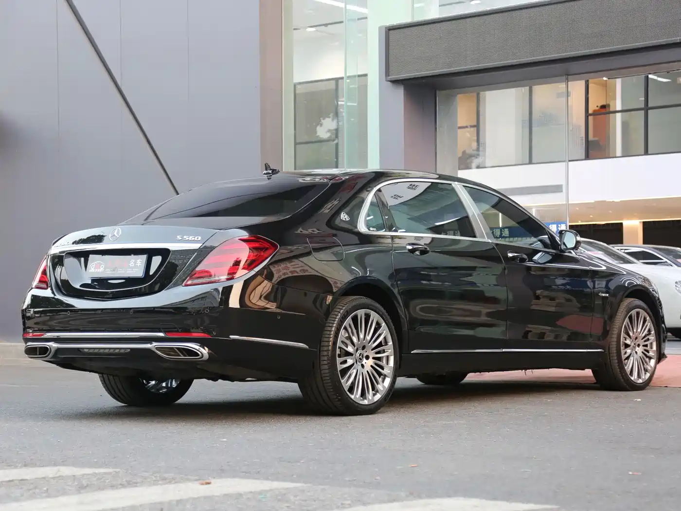Mercedes-Benz Maybach S-Class 2018 S 560 4MATIC фото 3