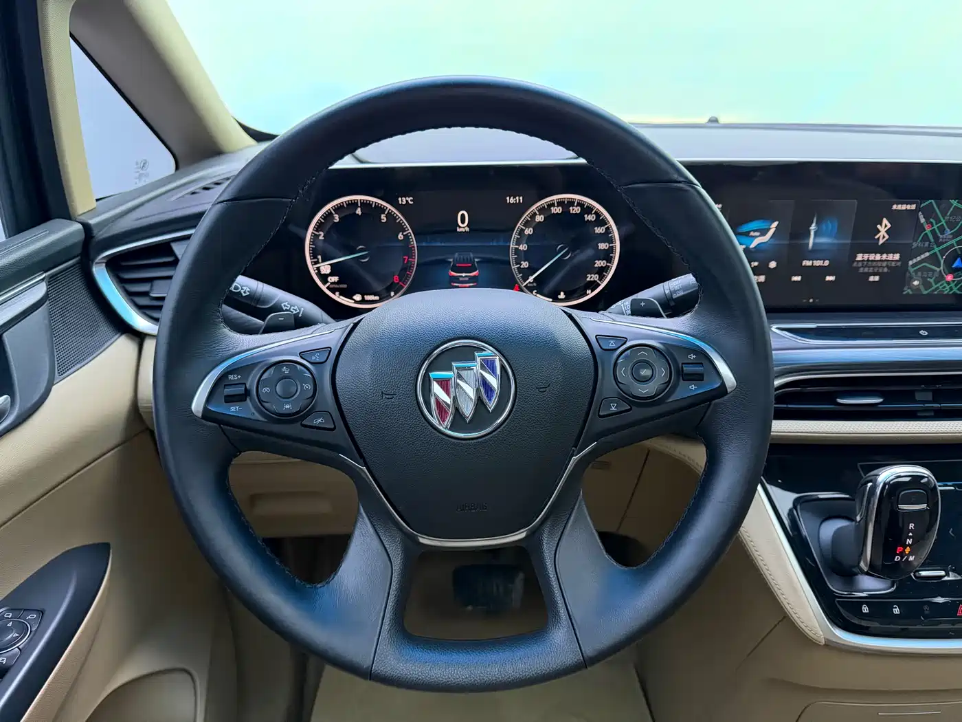Buick GL8 2021 ES Landlord 653T Premium фото 13