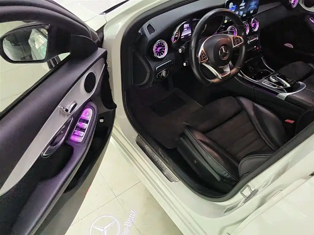 Mercedes-Benz C-Class 2017 C 200 Sport фото 16