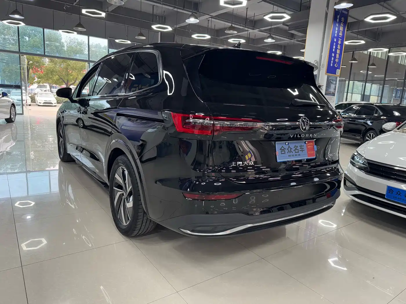 Volkswagen Viloran 2024 380TSI Prestige Edition фото 7