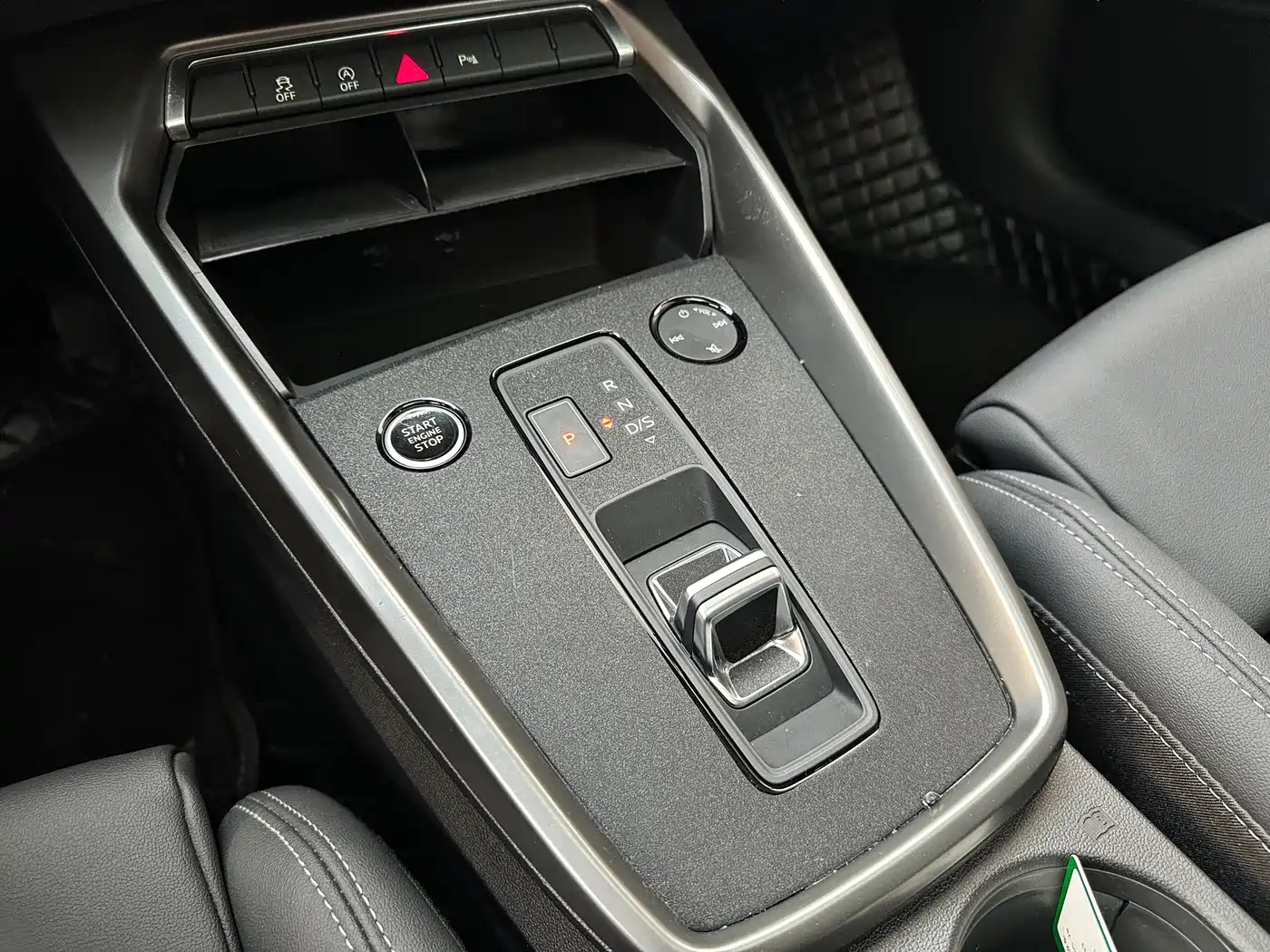Audi A3 2023 A3L Limousine 35 TFSI Fashion Sport фото 12
