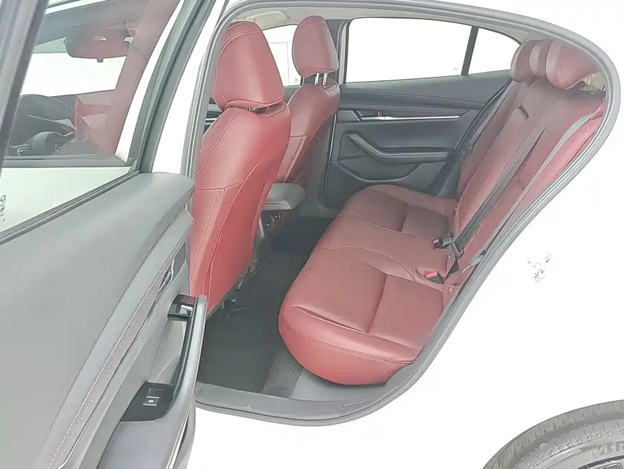 Mazda Mazda 3 2025 2023 2.0L Auto Zhiya
