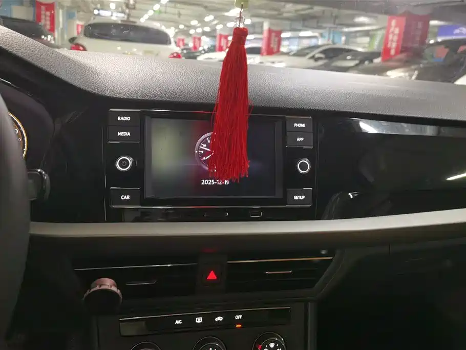 Volkswagen Lavida 2018 280TSI DSG Comfort Edition China V фото 13