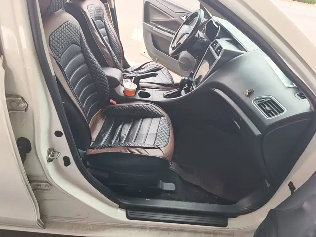 Haima Familia 2016 2017 1.6L Automatic Luxury