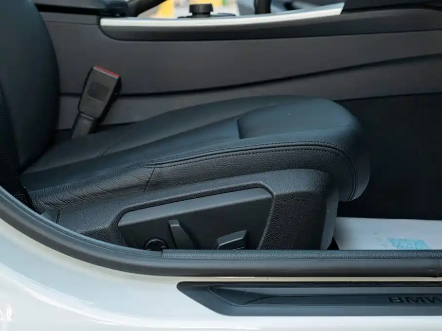 BMW 3 Series 2014 320i Fashion фото 45