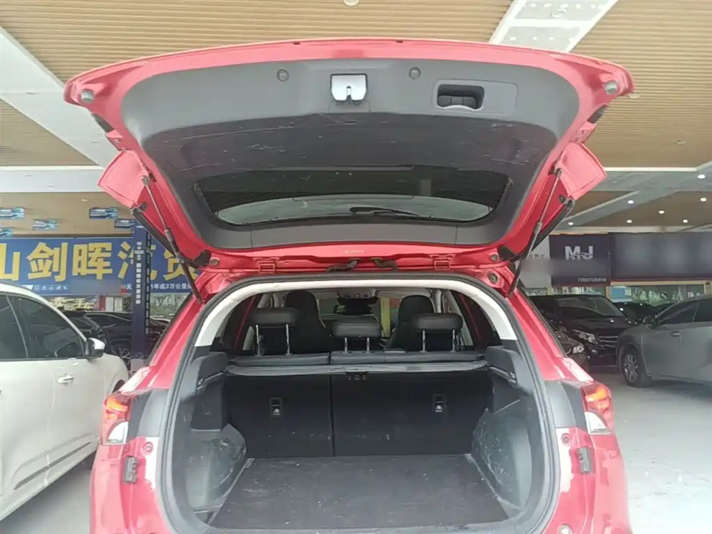 GAC Trumpchi Trumpchi GS4 2020 Model 270T Automatic Premium Edition фото 19