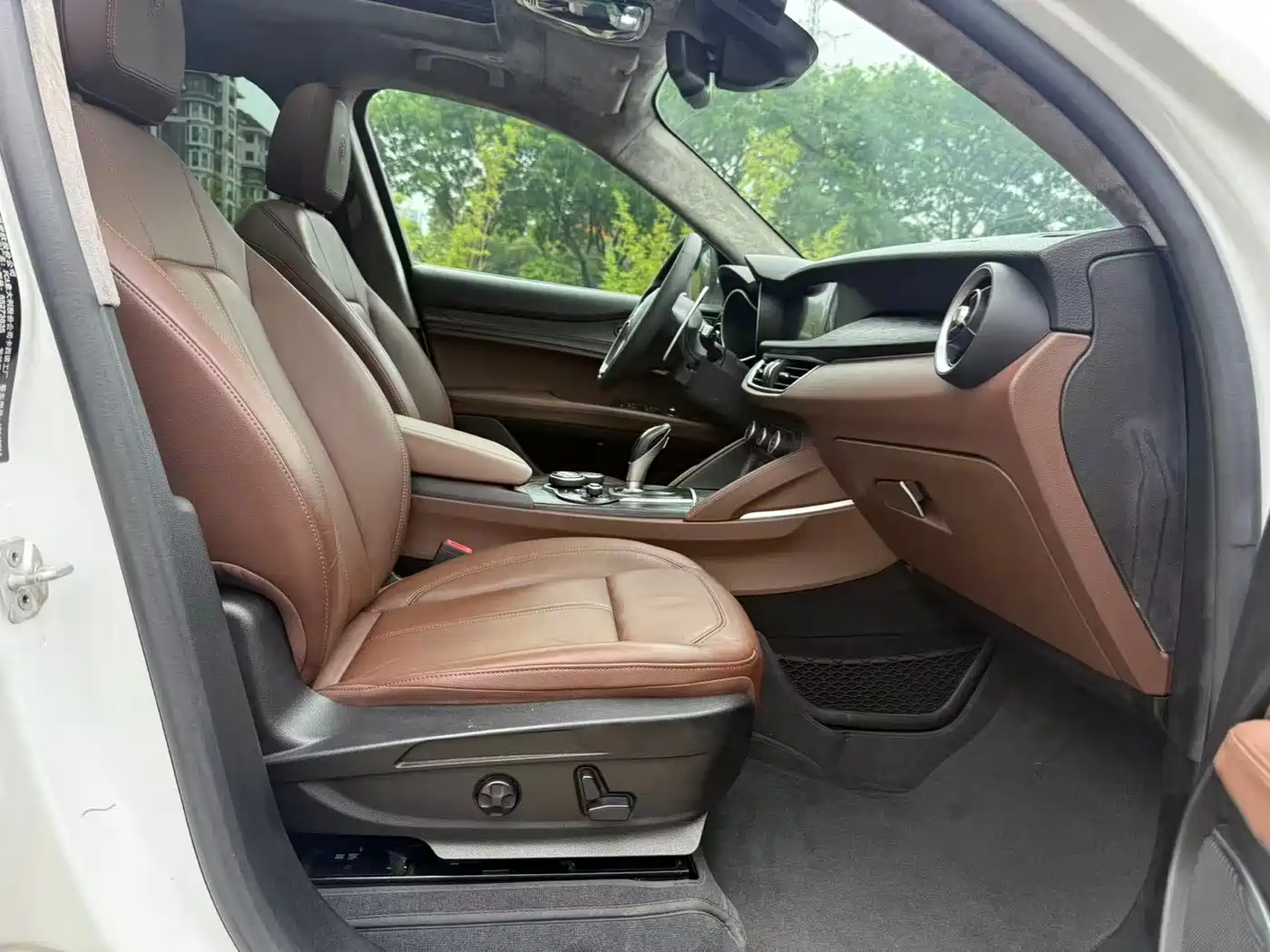 Alfa Romeo Stelvio 2018 2017 2.0T 280HP Luxury