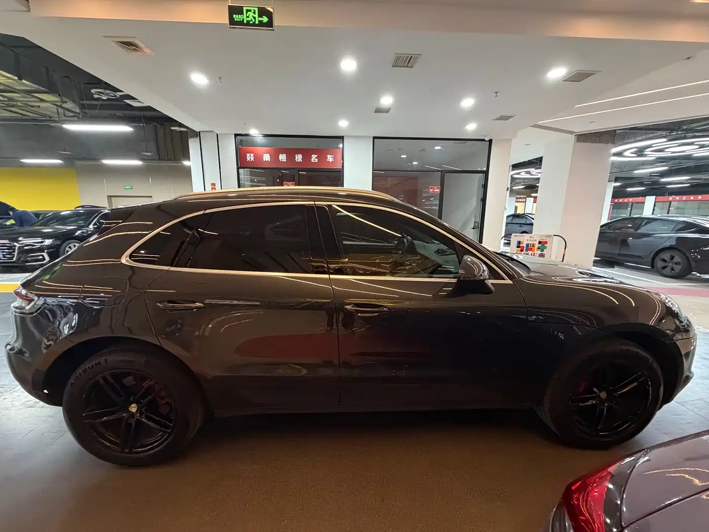 Porsche Macan 2018 Macan 2.0T фото 15