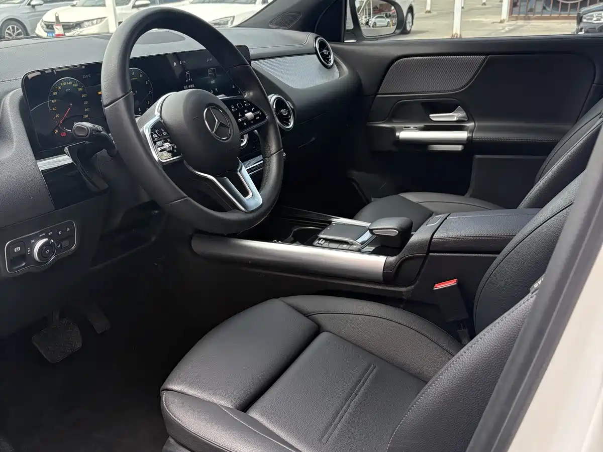 Mercedes-Benz GLA 2023 2023 Facelift GLA 200