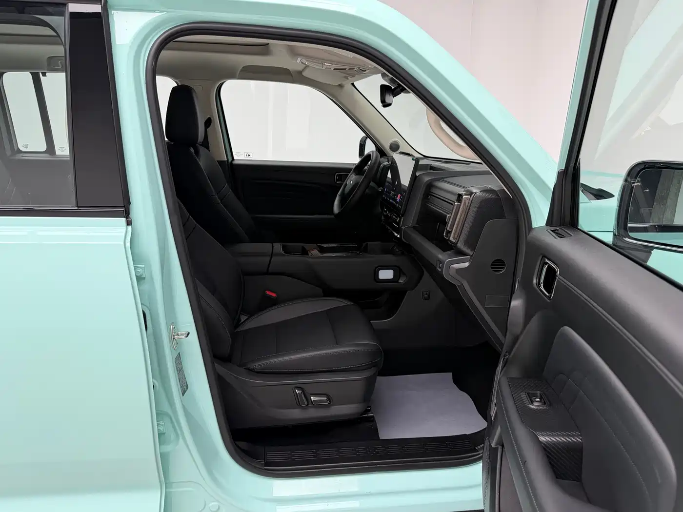 Haval Meng Long NEV 2026 Hi4 200 Ultra Pilot Edition фото 16