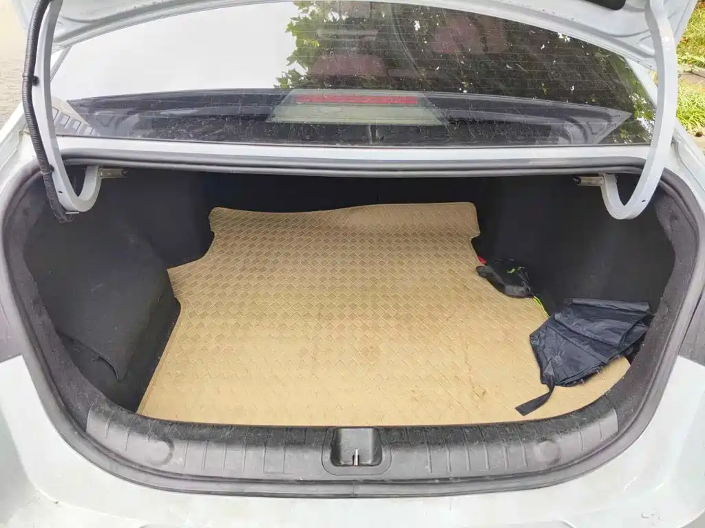 Geely Emgrand L HiP 2022 2022 1.5TD-DHT Pro 100KM Super Swift