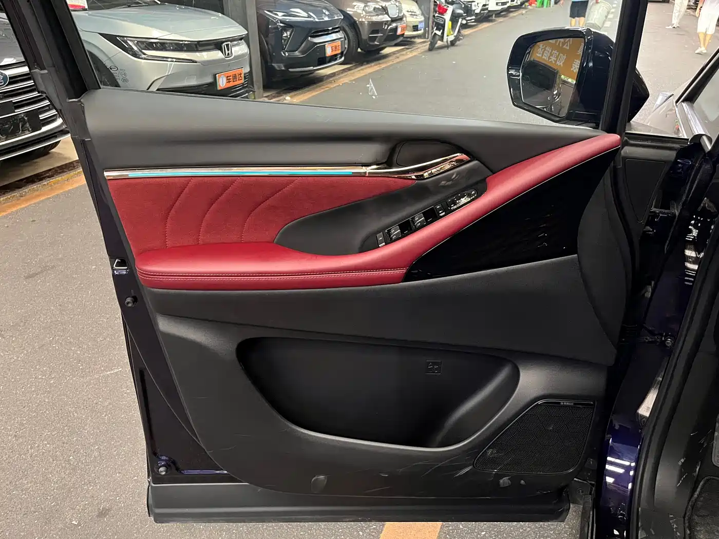 GAC Trumpchi Trumpchi E9 2023 E9 Grandmaster фото 6