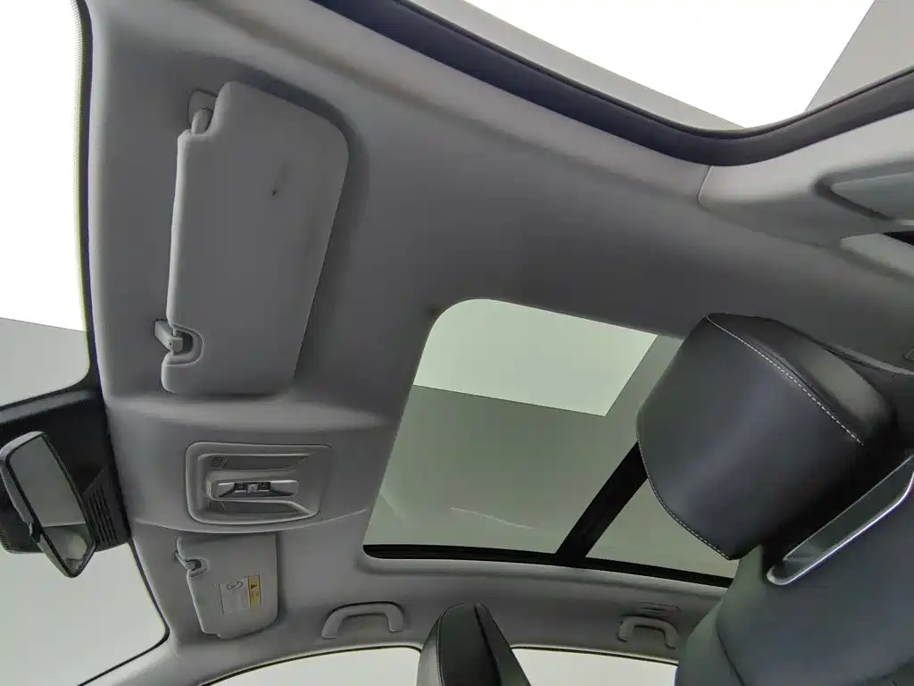 Changan UNI-K 2023 2024 2.0T FWD Global Edition
