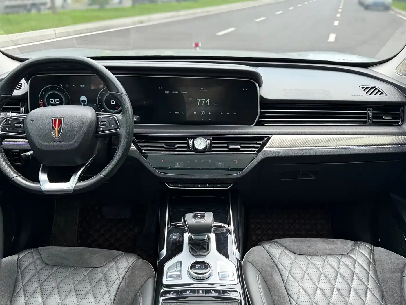 Hongqi HS5 2019 2.0T Smart Connect Enjoy Edition фото 12