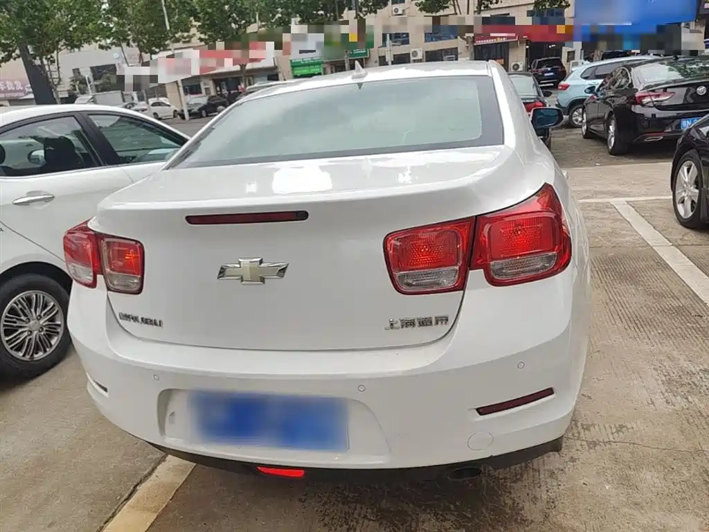 Chevrolet Malibu 2014 2.0L Automatic Luxury фото 6