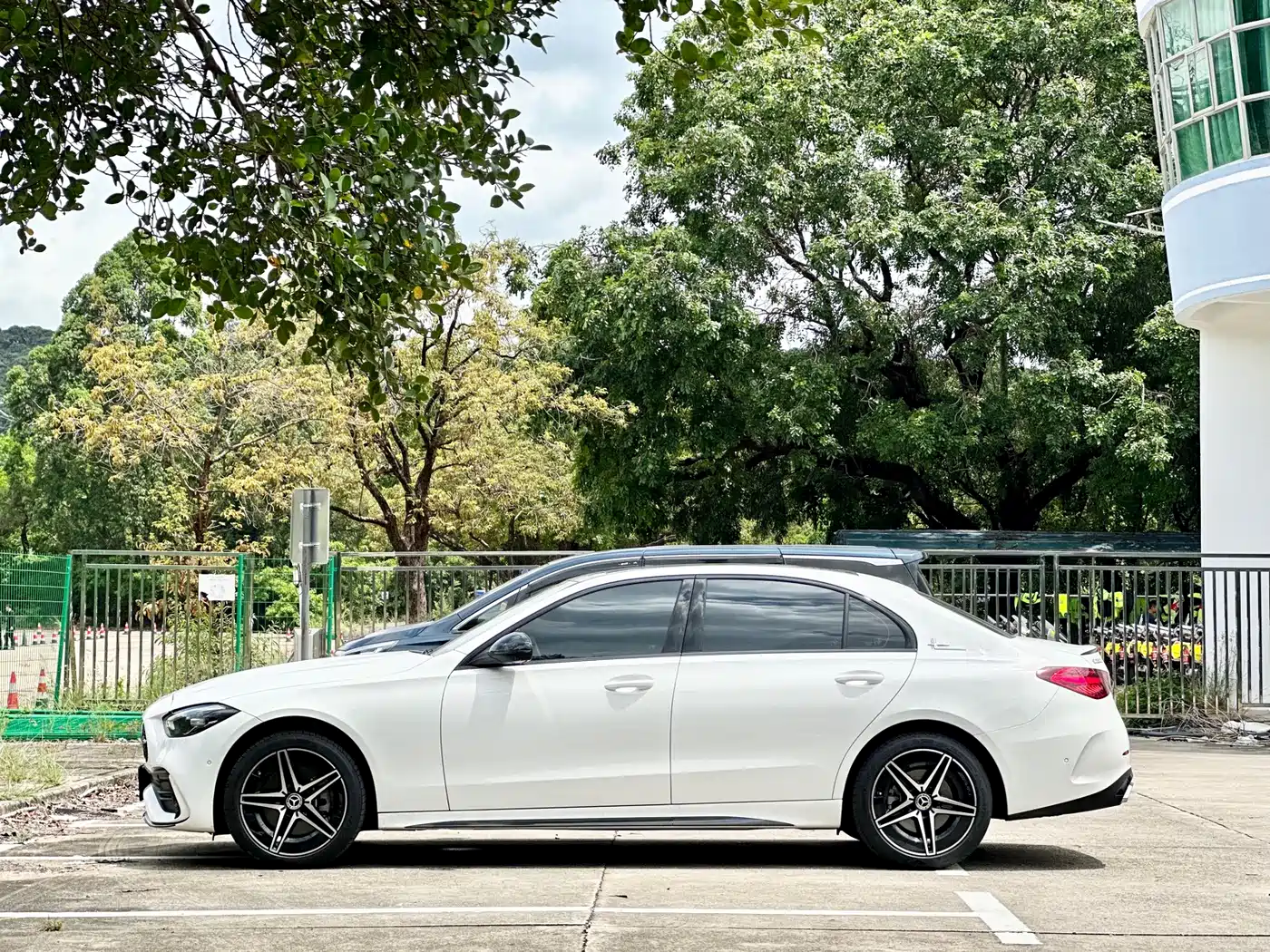 Mercedes-Benz C-Class 2024 Facelift C 260 L Moonlight Sport фото 14