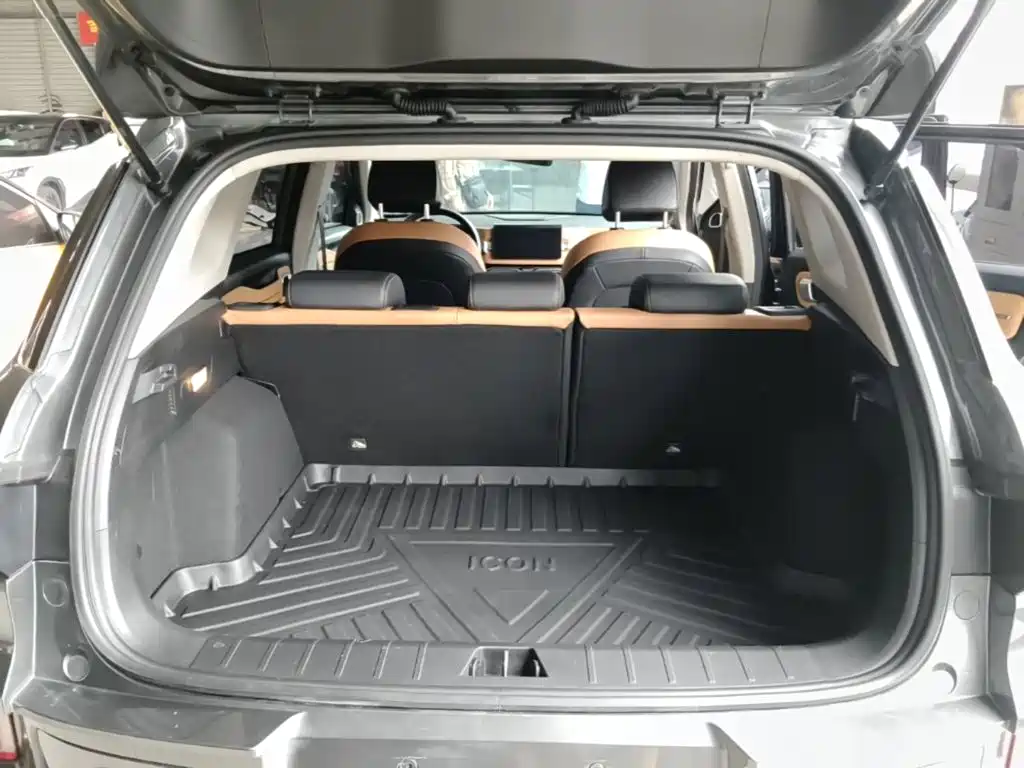 Geely ICON 2023 2020 1.5TD i6 BSG