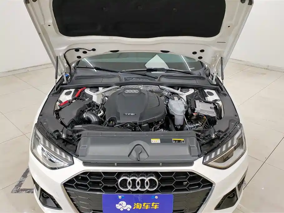 Audi A4L 2022 40 TFSI Fashion Dynamic фото 10