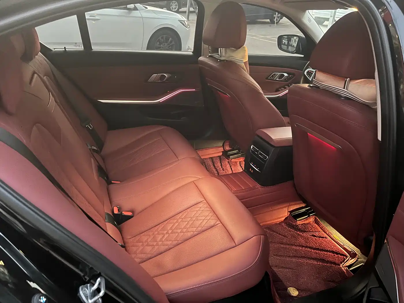 BMW 3 Series 2023 325Li M Sport Black Night Package фото 11