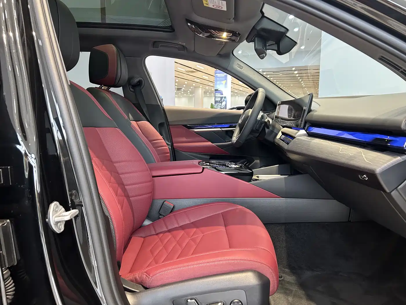 BMW 5 Series 2026 2026 530Li Exclusive M Sport Package