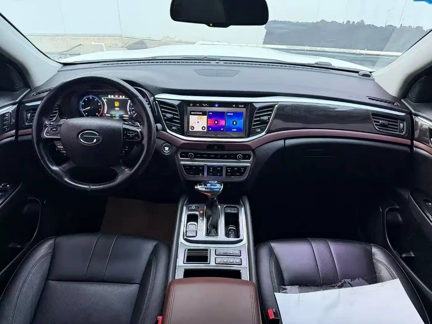 GAC Trumpchi Trumpchi GS8 2017 320T 2WD Luxury Smart Connect (7-seater) фото 5