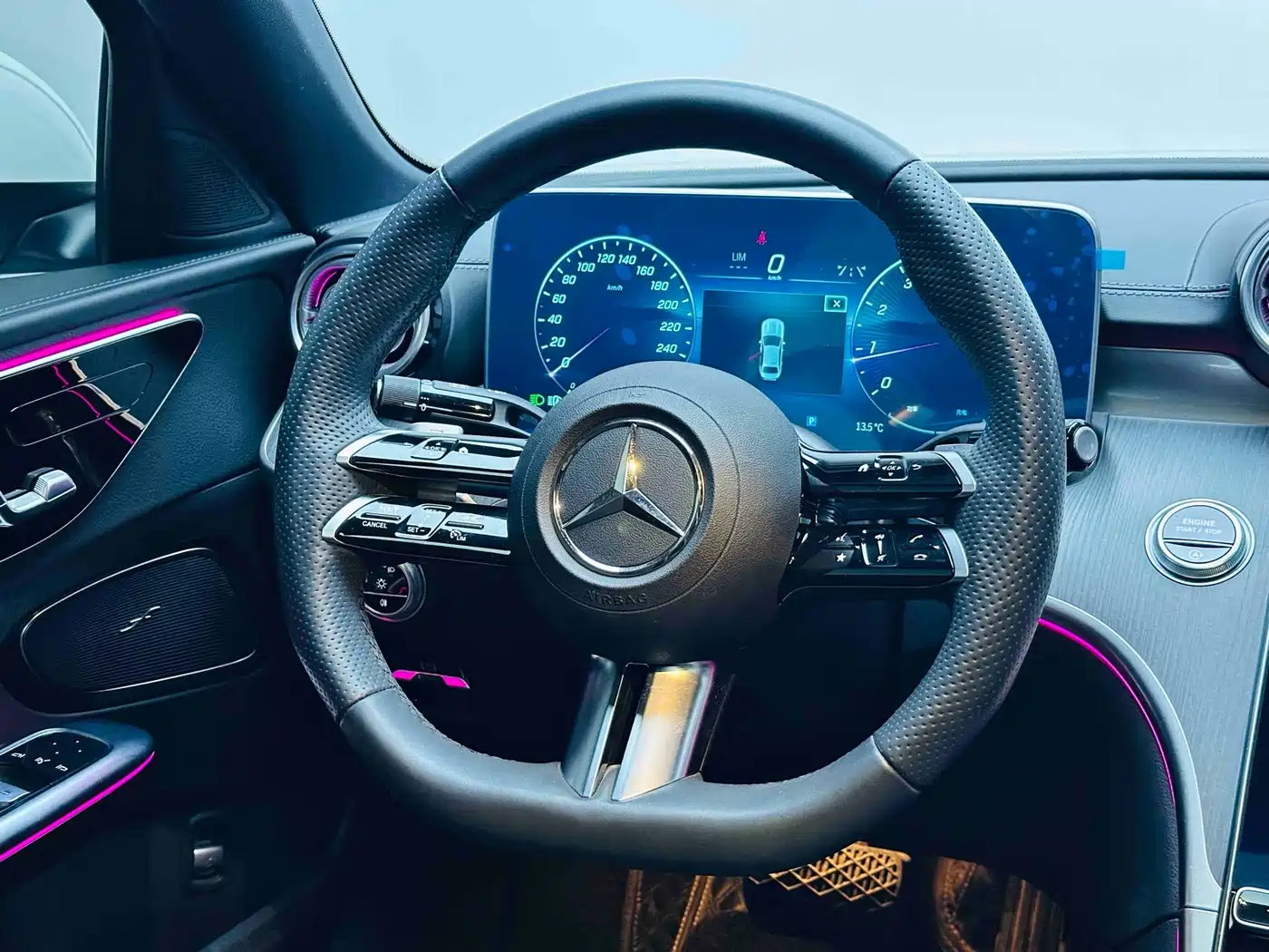 MERCEDES-BENZ C CLASS