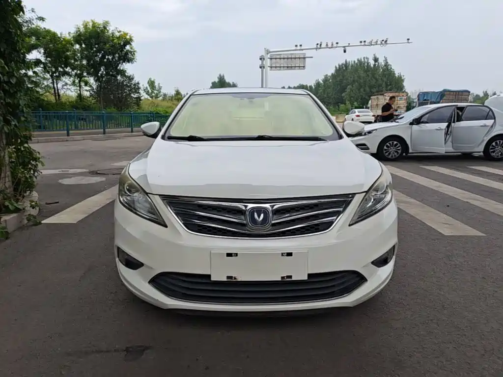 Changan Eado 2015 2015 1.6L Manual Luxury China V