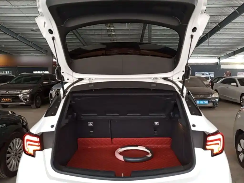Фото 15 - Buick Verano