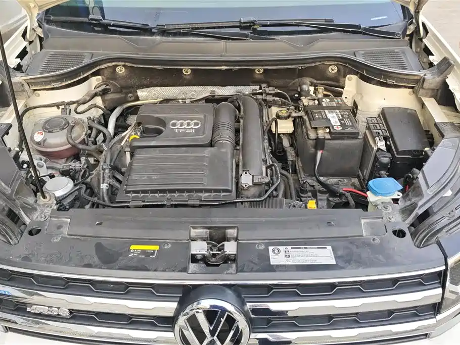 Volkswagen Tharu 2020 Model 280TSI 2WD Luxury Plus China VI фото 10
